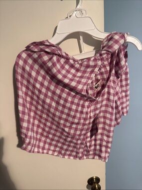 SO Lilac Gingham One-Shoulder Crop Top with ruffle neckand shorts set. 10-12